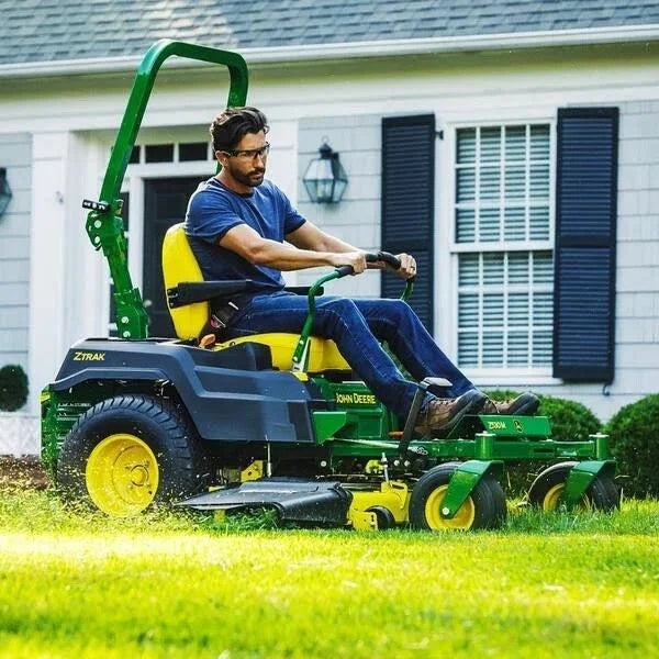 John Deere Z530M 54-In. Zero-Turn Riding Lawn Mower 24 HP V-Twin Gas Engine Dual Hydrostatic Transmission
